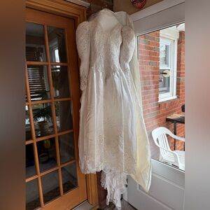Vintage Wedding Dress